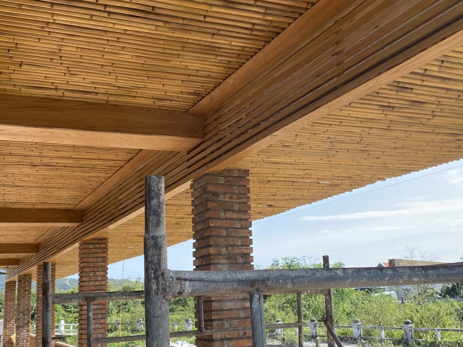 Tạo cảm giác bình an với trần tre trúc mộc mạc